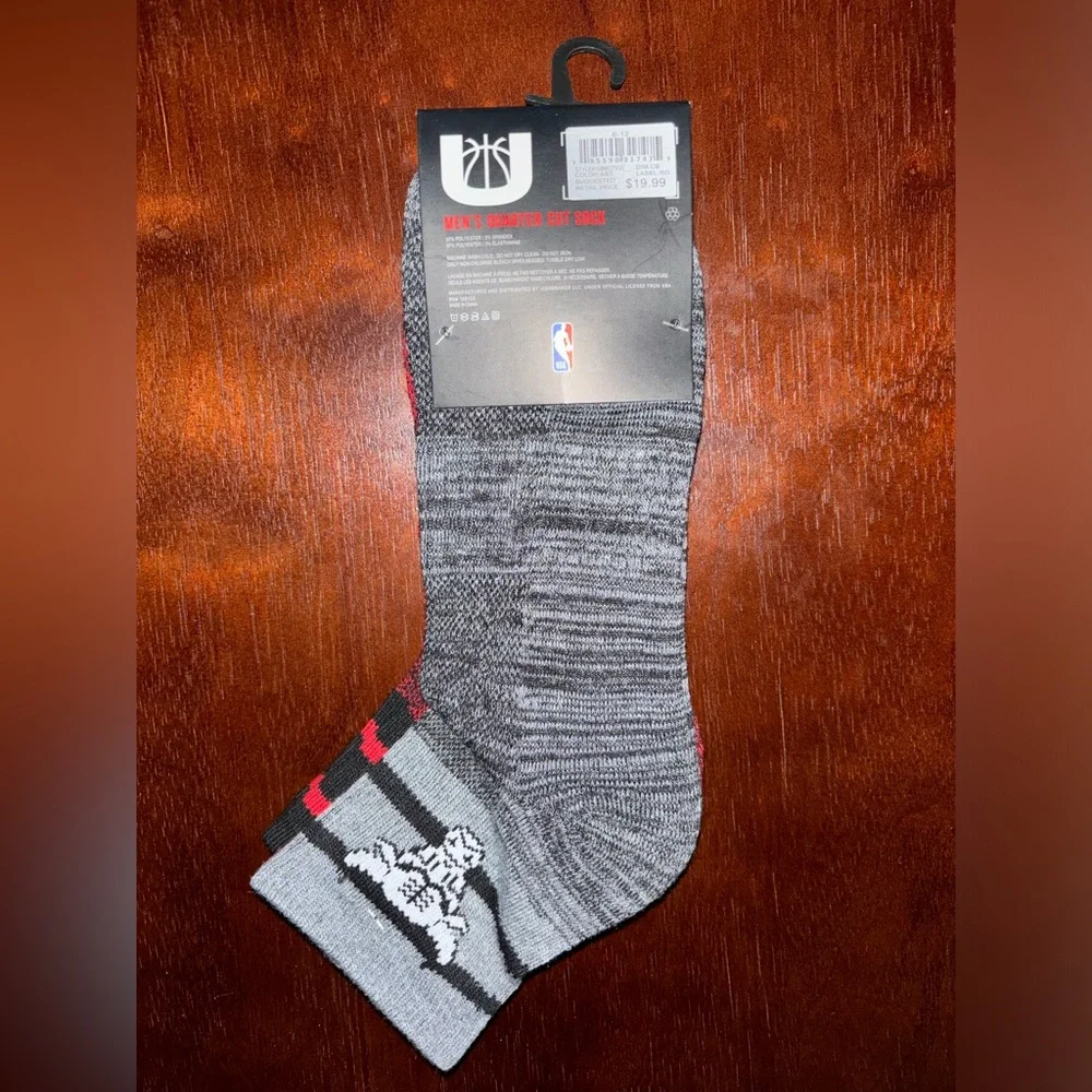 NBA Ultra Game Chicago Bulls Men’s Quarter Cut Socks 3 Pair Shoe Size 6-12